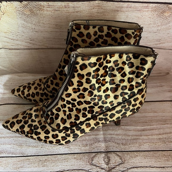 Michael Kors leopard haircalf ankle booties 8.5 - Picture 2 of 7